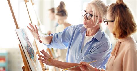 How to Be an Art Teacher: Tips and Insights for Aspiring Creativity Mentors